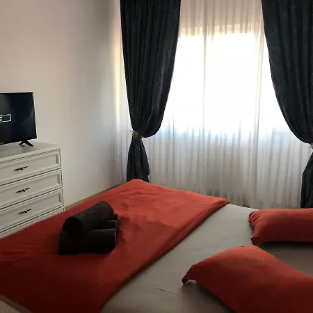 Apartment Apartament De Lux Viva City